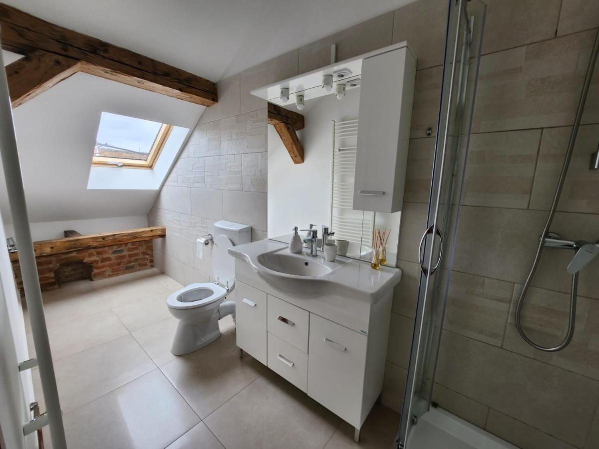 Antique Aparthotel Alba Iulia Eksteriør bilde