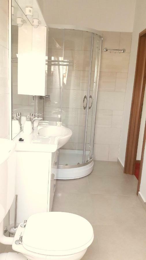 Antique Aparthotel Alba Iulia Eksteriør bilde
