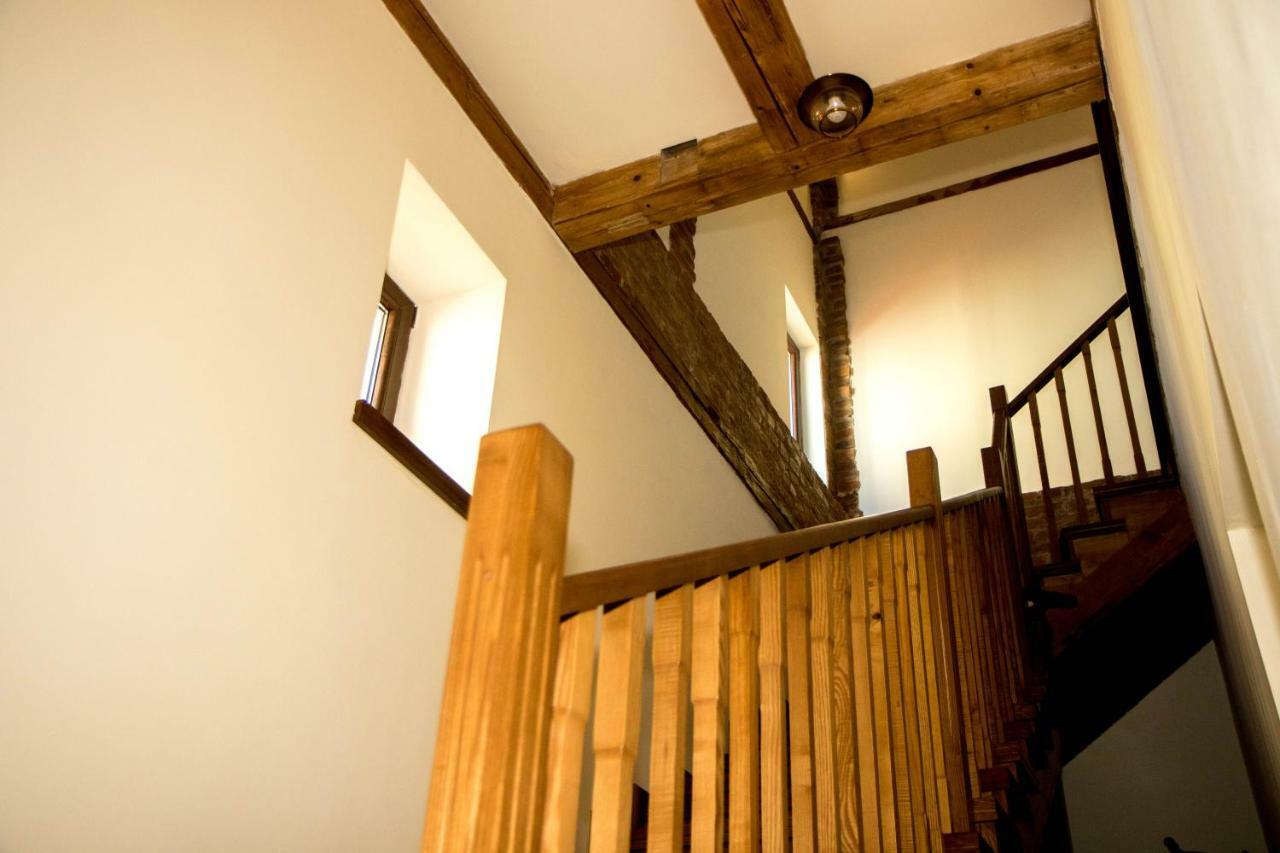 Antique Aparthotel Alba Iulia Eksteriør bilde